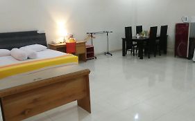 Grand Amalia Hotel